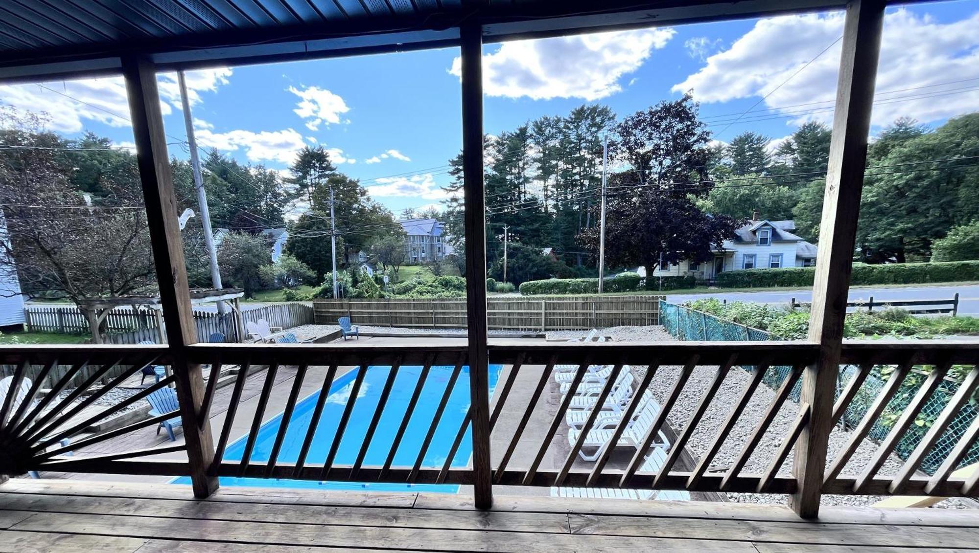 Motel Luzerne Lake Luzerne Kültér fotó